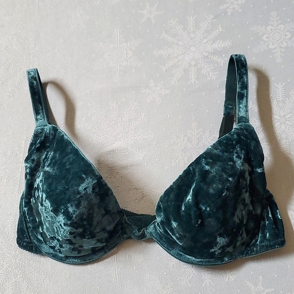 Victoria's Secret Vintage Green Crushed Velvet Underwire Padded Bra Size 36B - Picture 5 of 14